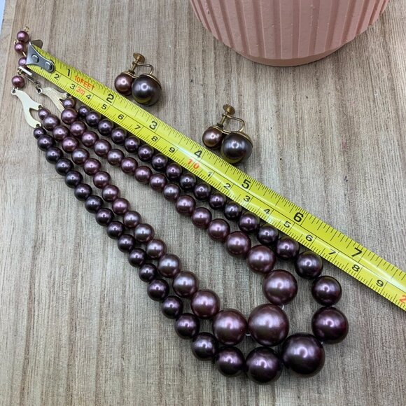 Japan Vintage Ombre Faux Pearl Beaded Gold Tone Necklace Earrings Set - Picture 6 of 6